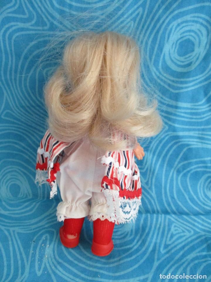 Mu&ntilde;ecas espa&ntilde;olas modernas: MU&Ntilde;ECA ALINA, LA MU&Ntilde;ECA QUE CAMINA DE B.B. - Foto 6