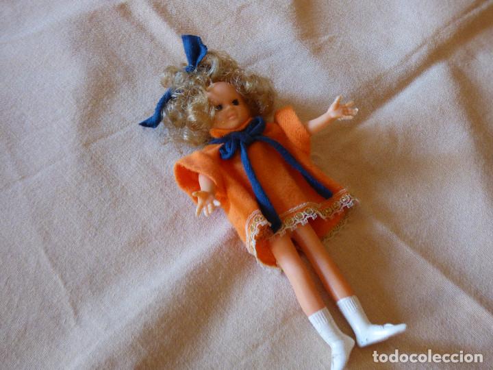 Mu&ntilde;ecas espa&ntilde;olas modernas: Peque&ntilde;a mu&ntilde;eca,flexible. - Foto 1