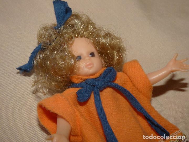 Mu&ntilde;ecas espa&ntilde;olas modernas: Peque&ntilde;a mu&ntilde;eca,flexible. - Foto 2