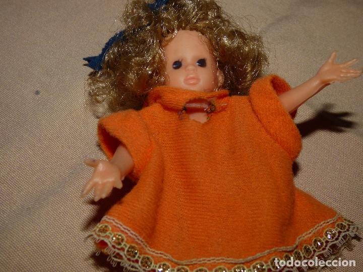 Mu&ntilde;ecas espa&ntilde;olas modernas: Peque&ntilde;a mu&ntilde;eca,flexible. - Foto 3