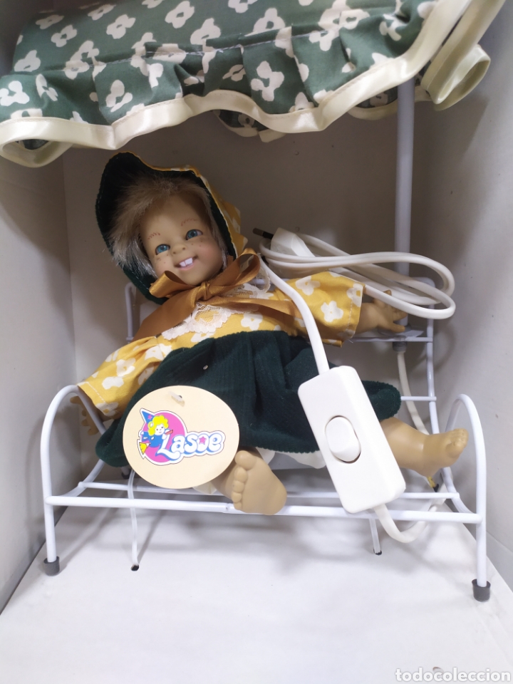 Mu&ntilde;ecas espa&ntilde;olas modernas: Mu&ntilde;eca Bruja con l&aacute;mpara de Lasoe - Foto 3
