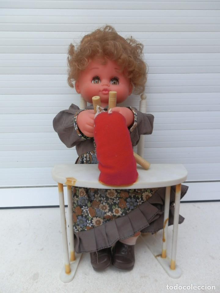 Modern Spanish Dolls: ANTIGUA MU&Ntilde;ECA VIVIENTE AUT&Oacute;MATA &rdquo;NICASIA BRODADORA FABRICANTE ESVI MADE IN SPAIN A&Ntilde;OS 70. FU