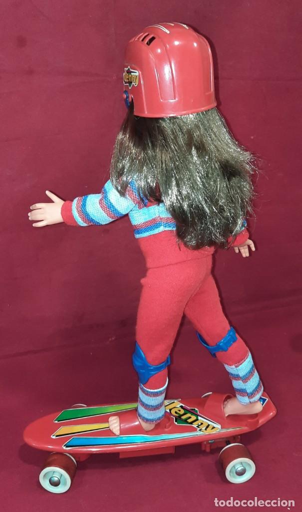 Mu&ntilde;ecas espa&ntilde;olas modernas: MU&Ntilde;ECA JENNY CON PATIN - Foto 3