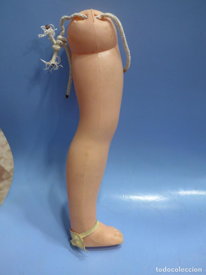 Mu&ntilde;ecas espa&ntilde;olas modernas: LOTE DE 3 PIERNAS PARA MU&Ntilde;ECA - Foto 10