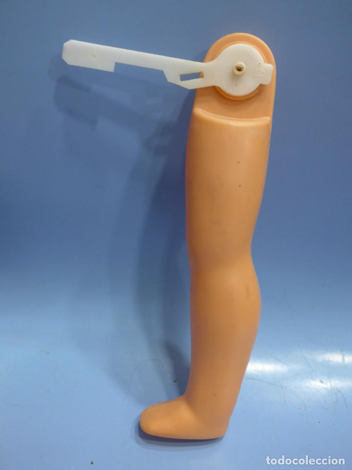 Mu&ntilde;ecas espa&ntilde;olas modernas: LOTE DE 3 PIERNAS PARA MU&Ntilde;ECA - Foto 15