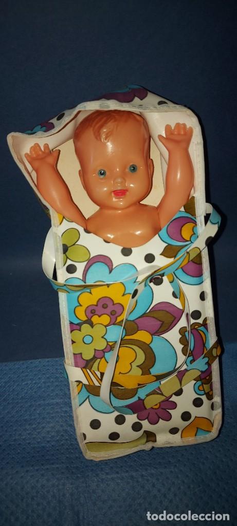 Mu&ntilde;ecas espa&ntilde;olas modernas: MU&Ntilde;ECO DE PLASTICO CON CABAS - Foto 1