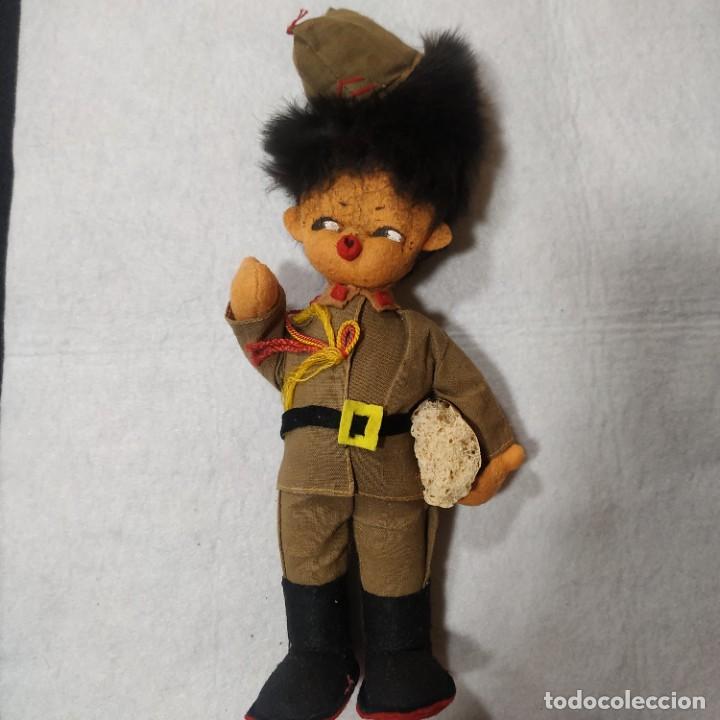 Moderne spanische Puppen: MU&Ntilde;ECO FIELTRO MILITAR CHUSCO DE PAN