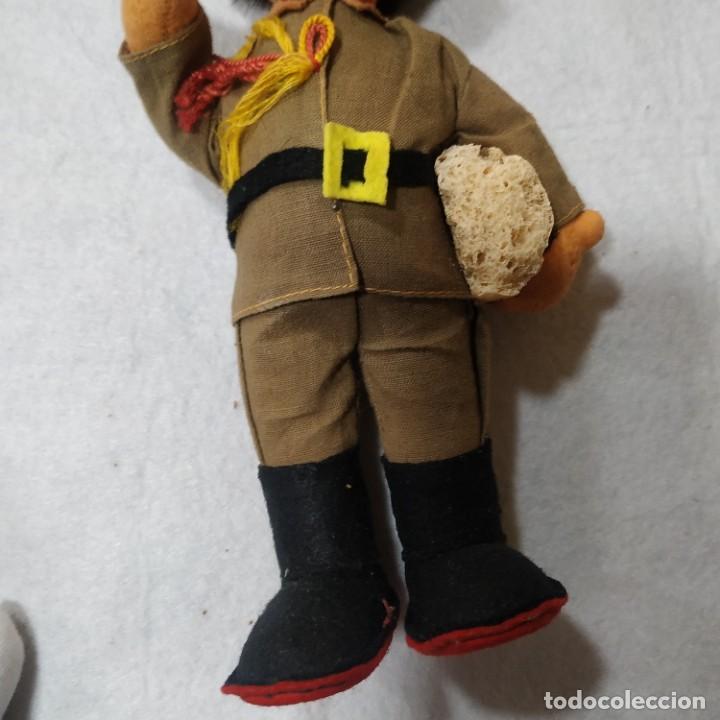 Mu&ntilde;ecas espa&ntilde;olas modernas: MU&Ntilde;ECO FIELTRO MILITAR CHUSCO DE PAN - Foto 4
