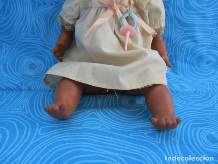 Mu&ntilde;ecas espa&ntilde;olas modernas: MU&Ntilde;ECA CARI&Ntilde;IN DE VICMA, NEGRITA - Foto 4