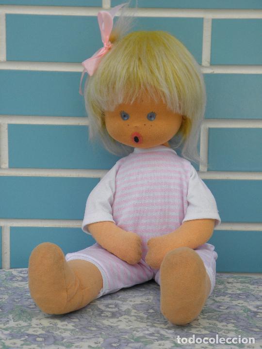 Mu&ntilde;ecas espa&ntilde;olas modernas: Antigua mu&ntilde;eca beb&eacute; de fieltro - Foto 5