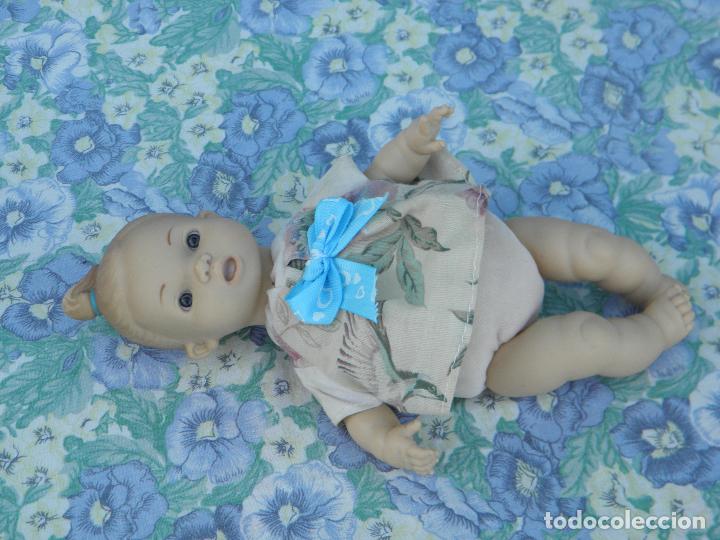 Mu&ntilde;ecas espa&ntilde;olas modernas: Antigua mu&ntilde;eca Henifer tipo gestitos Expression Doll - Foto 4