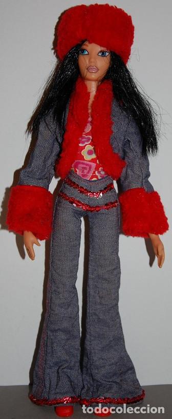 Mu&ntilde;ecas espa&ntilde;olas modernas: MU&Ntilde;ECA BERJUAN 2003 VESTIDA CON MODELO DE INVIERNO - Foto 2