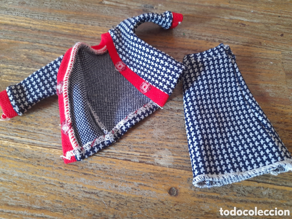 Mu&ntilde;ecas Espa&ntilde;olas Modernas: CONJUNTO TRAJE CHAQUETA TRESSY MINI MANIQUI NOVOGAMA