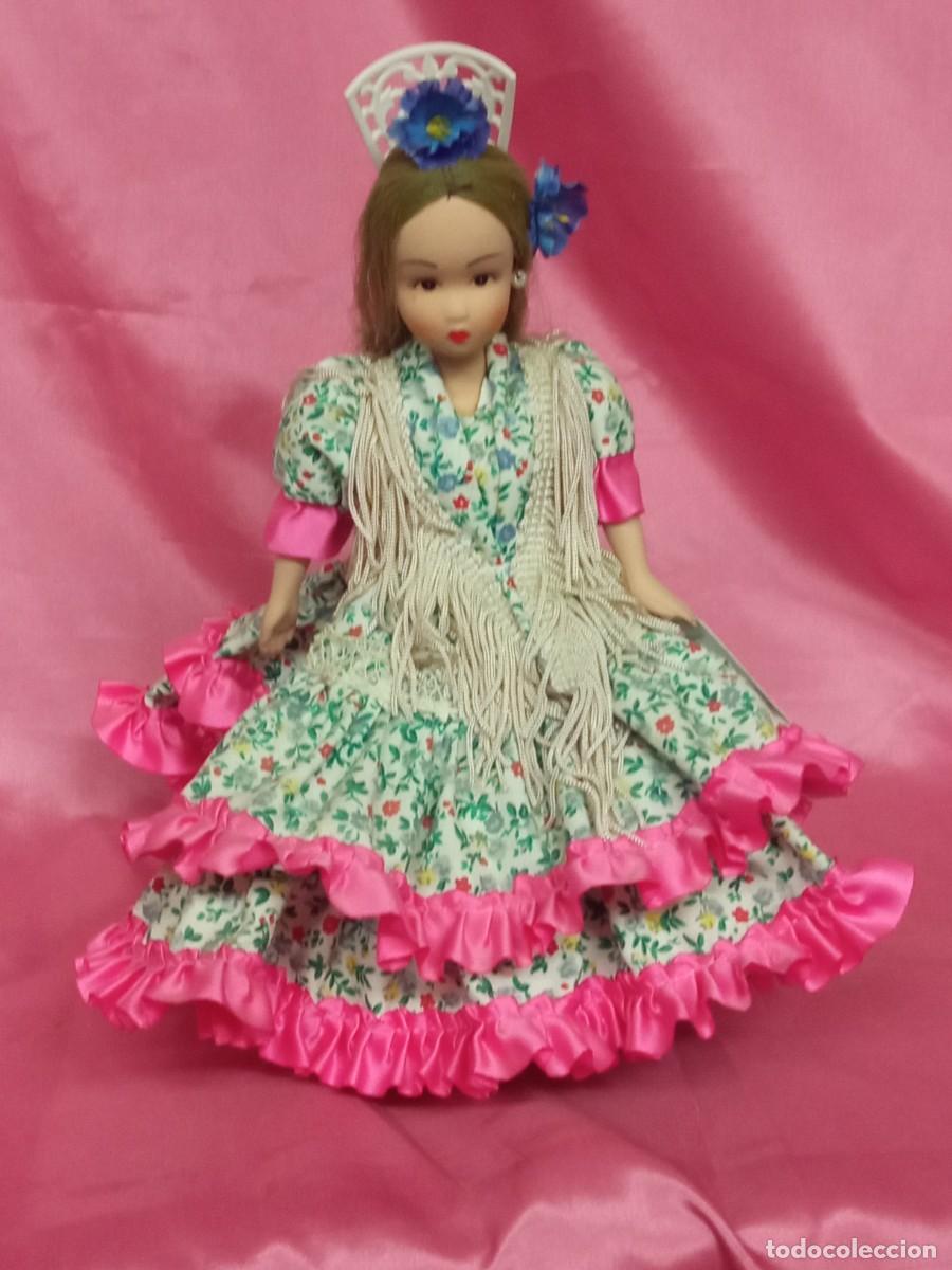 Mu&ntilde;ecas espa&ntilde;olas modernas: Mu&ntilde;eca de porcelana - Foto 1