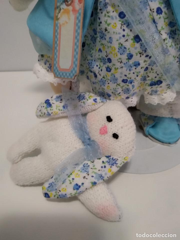 Mu&ntilde;ecas espa&ntilde;olas modernas: MU&Ntilde;ECA RUSA CON OREJITAS REALIZADA A MANO - Foto 2