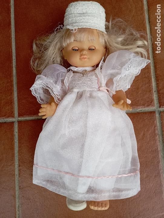 Mu&ntilde;ecas espa&ntilde;olas modernas: ANTIGUA MU&Ntilde;ECA COMUNION RUBIA. - Foto 1