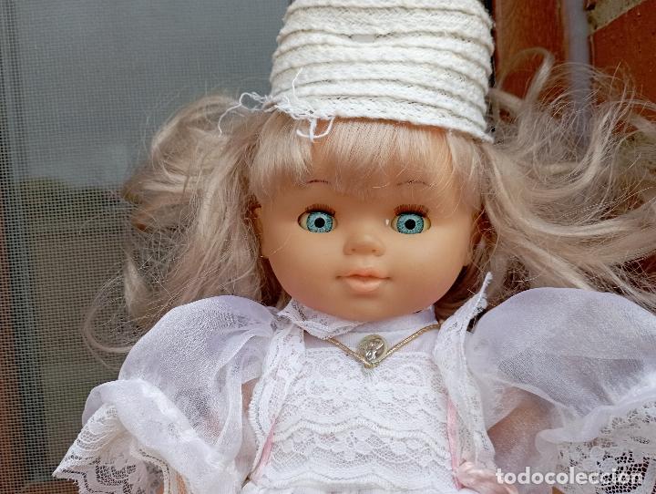 Mu&ntilde;ecas espa&ntilde;olas modernas: ANTIGUA MU&Ntilde;ECA COMUNION RUBIA. - Foto 4