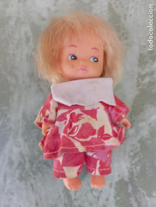 Mu&ntilde;ecas espa&ntilde;olas modernas: Mu&ntilde;eca feber tipo barriguitas. - Foto 1