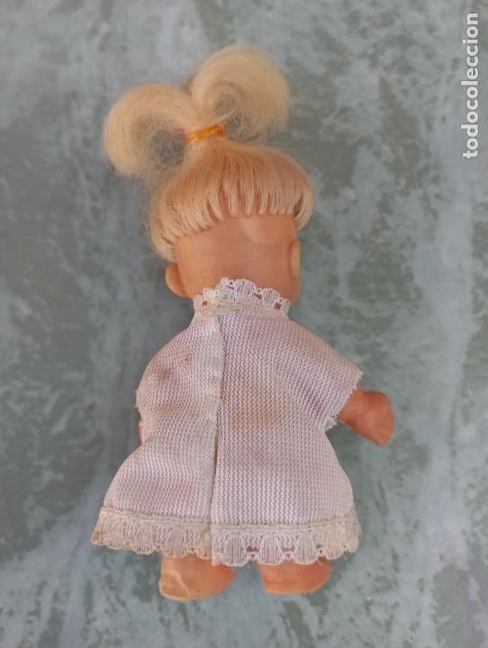 Mu&ntilde;ecas espa&ntilde;olas modernas: Mu&ntilde;eca tipo barriguitas. - Foto 3