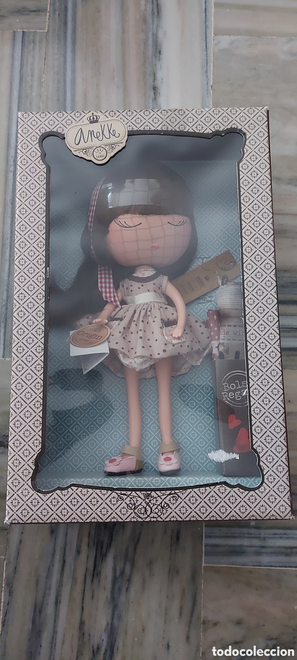 Mu&ntilde;ecas espa&ntilde;olas modernas: Mu&ntilde;eca Anekke en caja - Foto 2