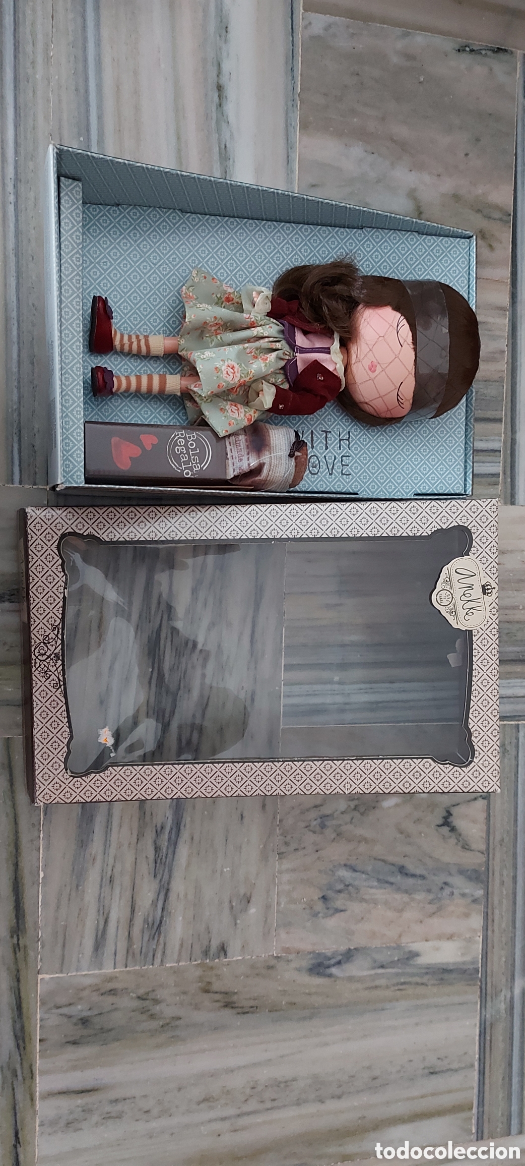 Mu&ntilde;ecas espa&ntilde;olas modernas: Mu&ntilde;eca Anekke en caja - Foto 1