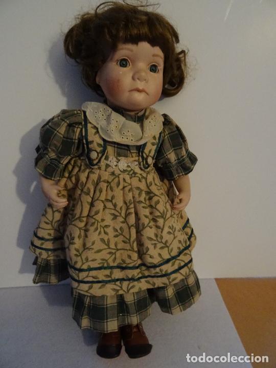 Modern Spanish Dolls: MU&Ntilde;ECA DE PORCELANA HACIENDO PUCHEROS - PARA REPARAR O REPUESTOS