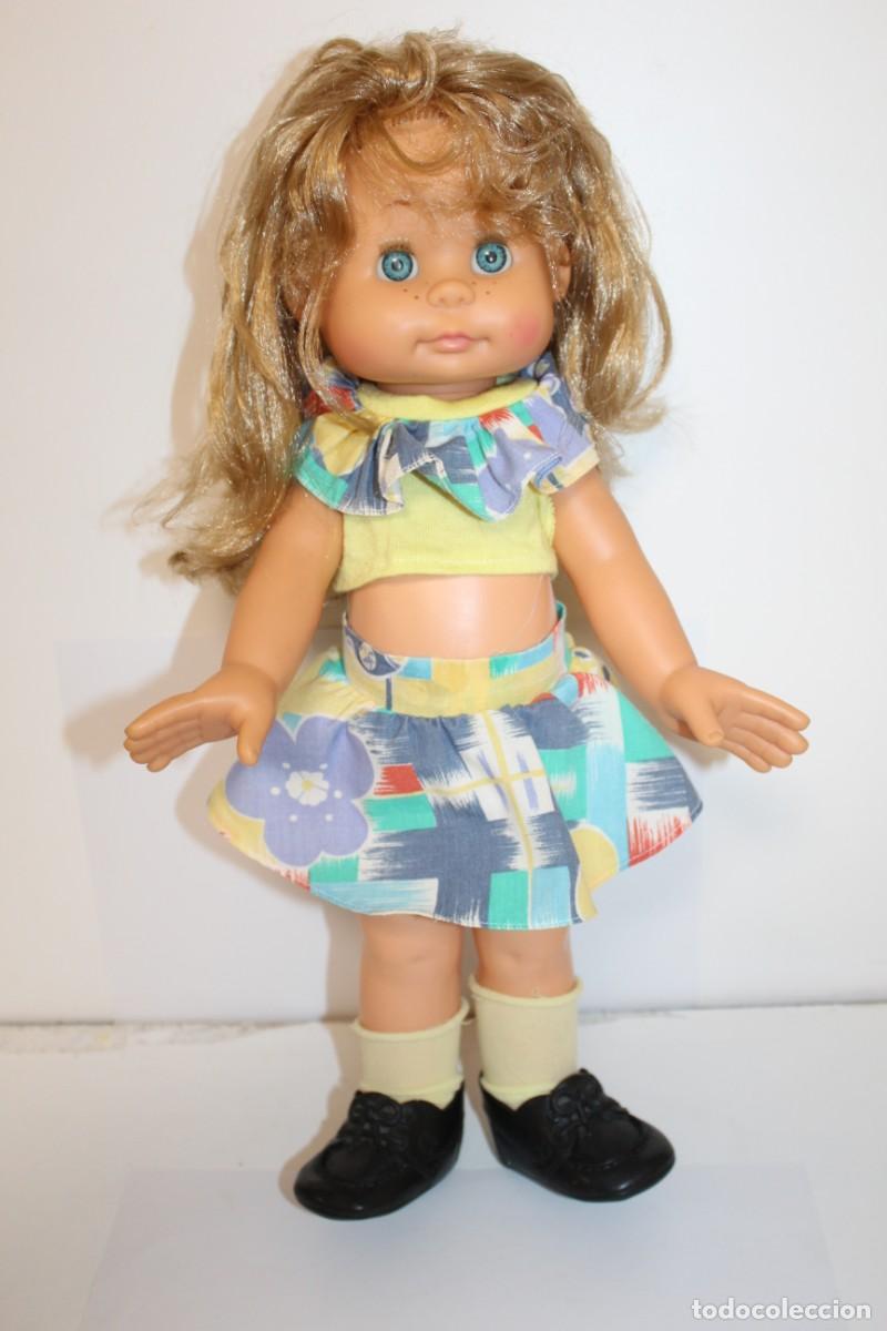 Mu&ntilde;ecas espa&ntilde;olas modernas: MU&Ntilde;ECA CON PECAS MARCA FALCA - Foto 1