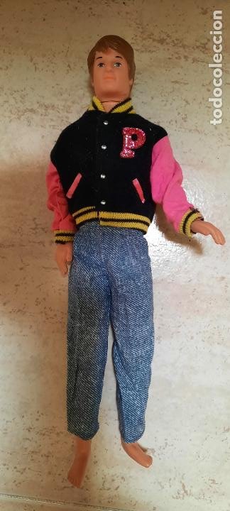 muñeco y ropa,años 80-90 - Compra venta en todocoleccion