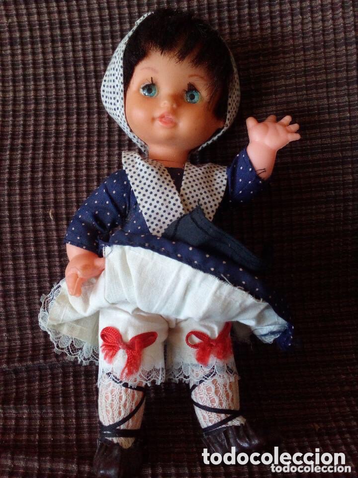 Mu&ntilde;ecas espa&ntilde;olas modernas: Mu&ntilde;eca Vasca a&ntilde;os 70 largo 24 cm - Foto 3