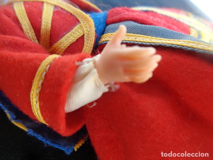 Mu&ntilde;ecas espa&ntilde;olas modernas: PEQUE&Ntilde;A MU&Ntilde;ECA CON CARA PINTADA A MANO - Foto 3