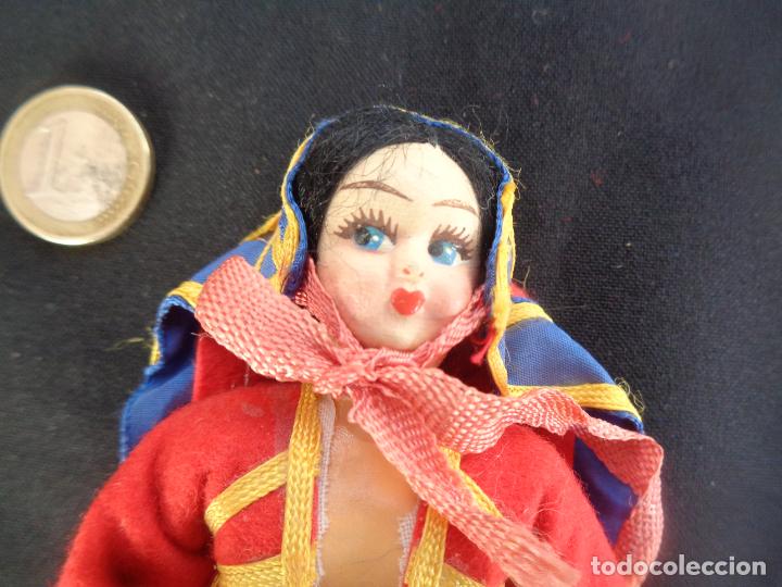Mu&ntilde;ecas espa&ntilde;olas modernas: PEQUE&Ntilde;A MU&Ntilde;ECA CON CARA PINTADA A MANO - Foto 1