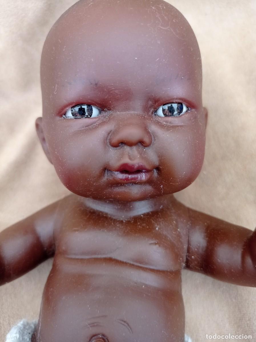Mu&ntilde;ecas espa&ntilde;olas modernas: MU&Ntilde;ECA BEBE NEGRITA ANTIGUA - Foto 2