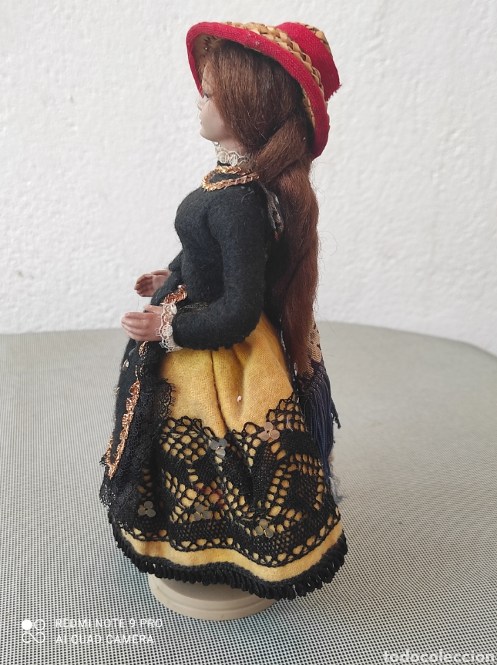 Mu&ntilde;ecas espa&ntilde;olas modernas: Mu&ntilde;eca antigua Beibi regional - Foto 2