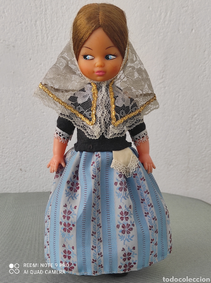 Mu&ntilde;ecas espa&ntilde;olas modernas: Mu&ntilde;eca antigua Siloui regional - Foto 1