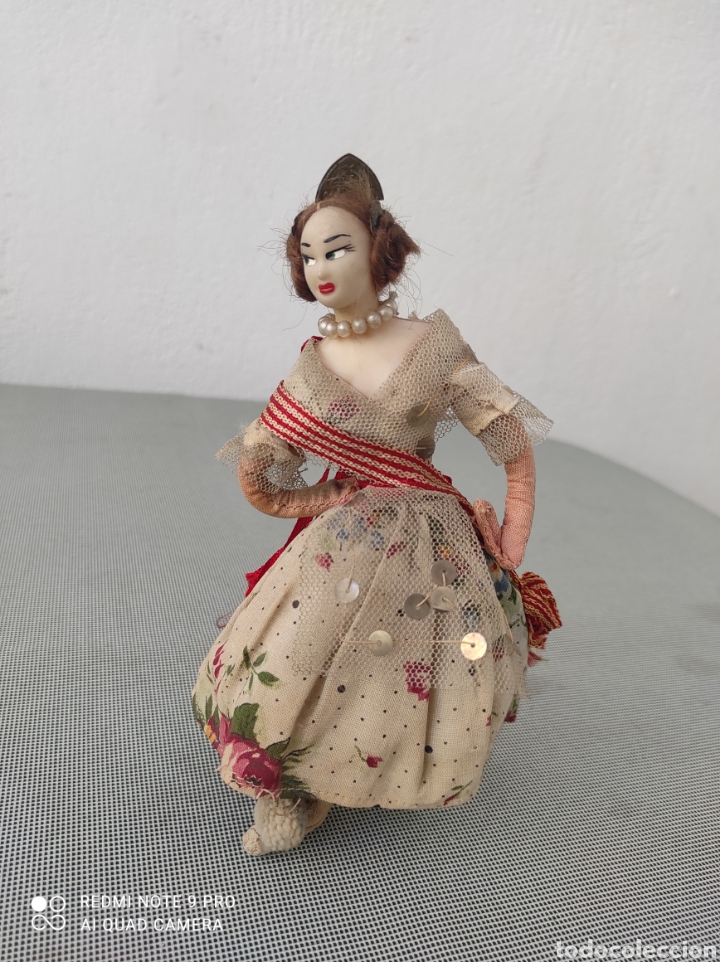 Mu&ntilde;ecas espa&ntilde;olas modernas: Mu&ntilde;eca antigua Fallera - Foto 1