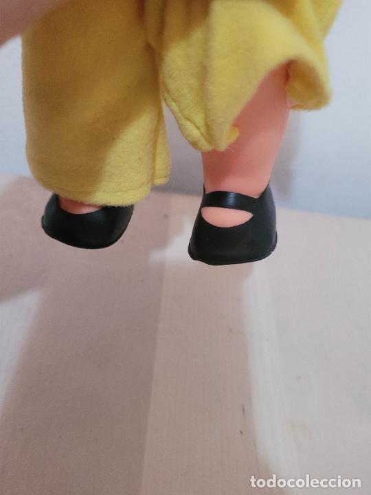 Mu&ntilde;ecas espa&ntilde;olas modernas: Mu&ntilde;eca toyse a&ntilde;os 70 - Foto 6