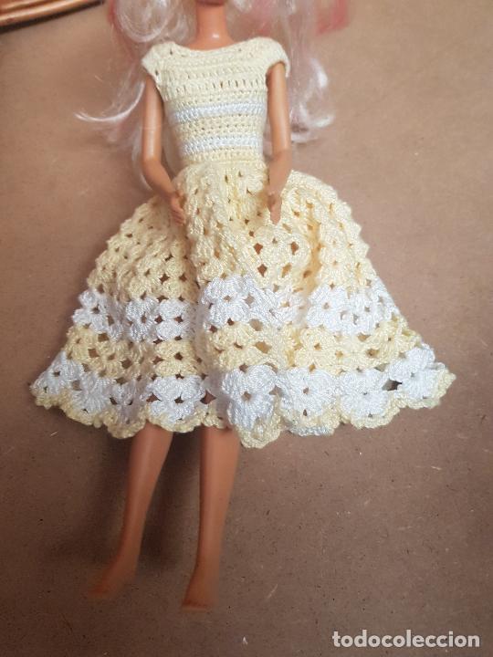 Mu&ntilde;ecas espa&ntilde;olas modernas: BARBIE 1994 HASBRO - Foto 2