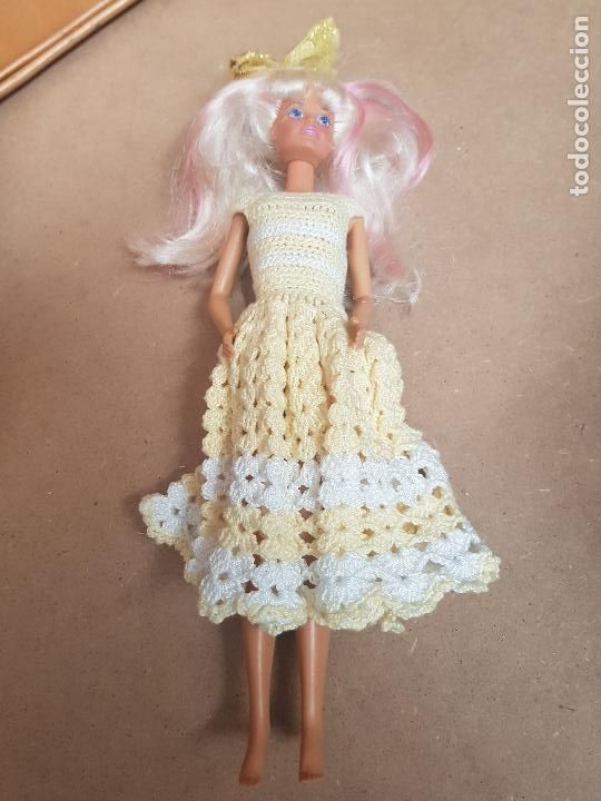 Mu&ntilde;ecas espa&ntilde;olas modernas: BARBIE 1994 HASBRO - Foto 1