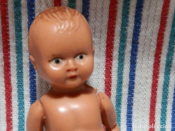 Mu&ntilde;ecas espa&ntilde;olas modernas: ANTIGUA MU&Ntilde;ECA PLASTICO DURO, 9 CM - Foto 2