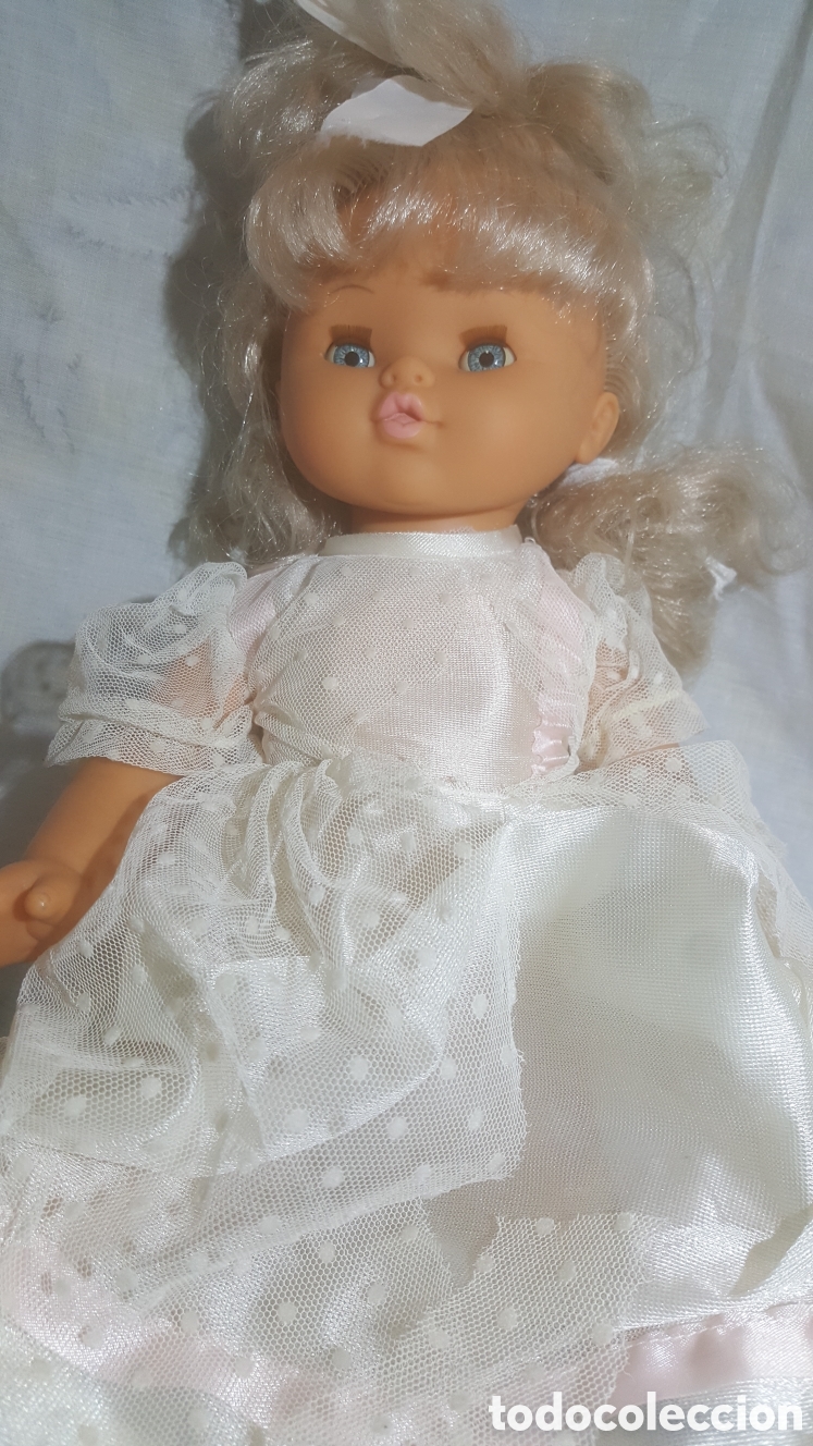 Mu&ntilde;ecas espa&ntilde;olas modernas: MU&Ntilde;ECA DE COMUNI&Oacute;N RUBIA CON OJOS AZULES DE MU&Ntilde;ECAS B.B - Foto 1