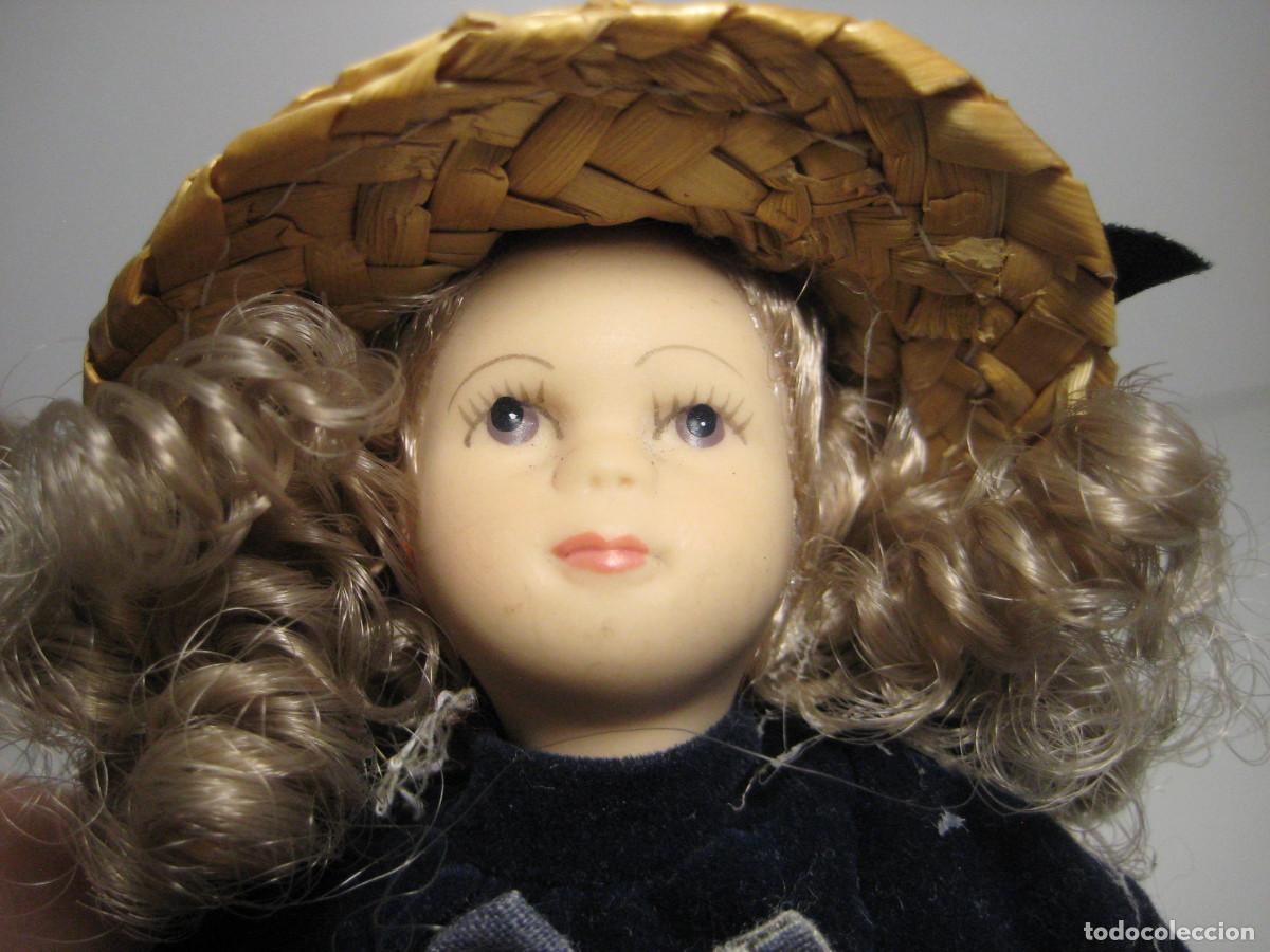 Mu&ntilde;ecas espa&ntilde;olas modernas: DOS MU&Ntilde;ECAS CON TRAJE DE EPOCA - Foto 3