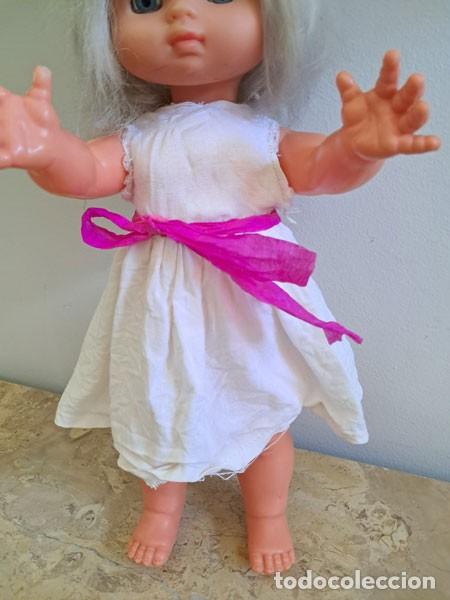 Mu&ntilde;ecas espa&ntilde;olas modernas: PRECIOSA MU&Ntilde;ECA EN PL&Aacute;STICO DURO CON VESTIDO Y GORRO DE ALGOD&Oacute;N - Foto 3
