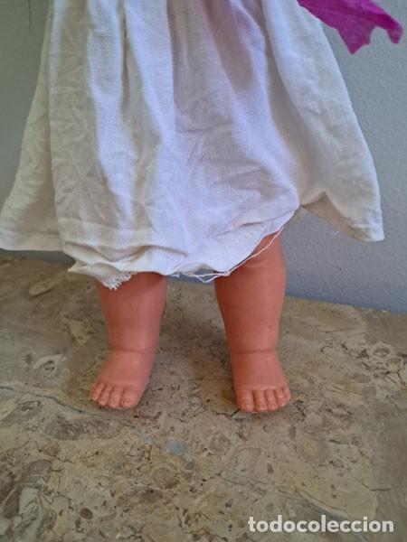 Mu&ntilde;ecas espa&ntilde;olas modernas: PRECIOSA MU&Ntilde;ECA EN PL&Aacute;STICO DURO CON VESTIDO Y GORRO DE ALGOD&Oacute;N - Foto 4