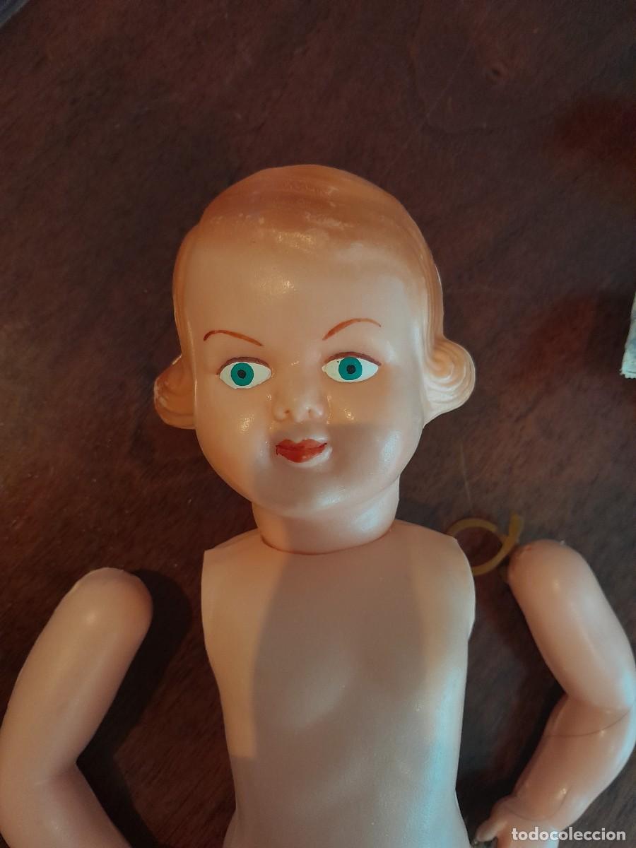 Mu&ntilde;ecas espa&ntilde;olas modernas: mu&ntilde;eca bastante antigua de pl&aacute;stico - Foto 2