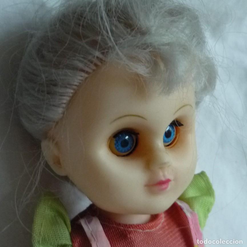 Mu&ntilde;ecas espa&ntilde;olas modernas: Mu&ntilde;eca ojos basculantes pl&aacute;stico - Foto 1