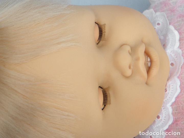 Mu&ntilde;ecas espa&ntilde;olas modernas: Mu&ntilde;eca beb&eacute; grande Cuchi Cuchi de b.b. de 69 cm - Foto 7