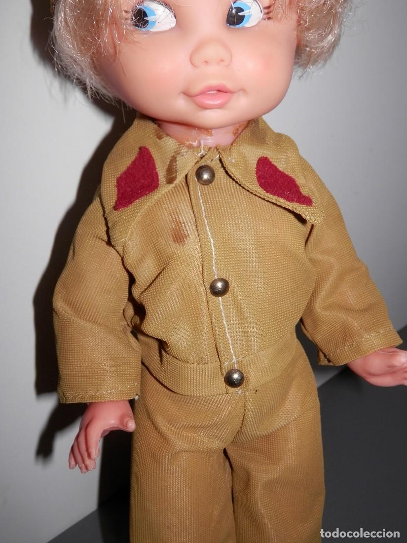 Mu&ntilde;ecas espa&ntilde;olas modernas: MU&Ntilde;ECO CON UNIFORME MILITARE ESPA&Ntilde;OL - Foto 4