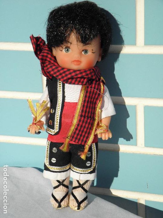 Mu&ntilde;ecas espa&ntilde;olas modernas: Antiguo mu&ntilde;eco regional de Arag&oacute;n - Foto 1