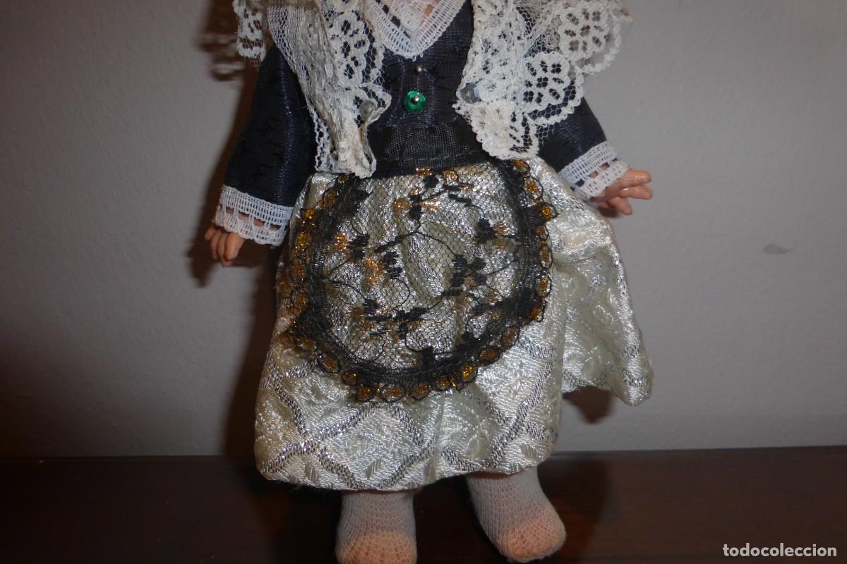 Mu&ntilde;ecas espa&ntilde;olas modernas: Mu&ntilde;eca de celuloide de los a&ntilde;os 70 - Foto 4