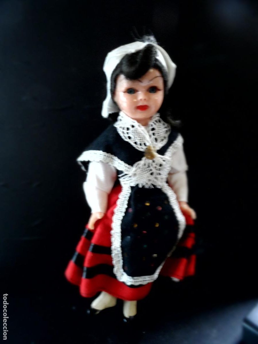 Mu&ntilde;ecas espa&ntilde;olas modernas: MU&Ntilde;ECA TRAJE REGIONAL 20 CMS. - Foto 1